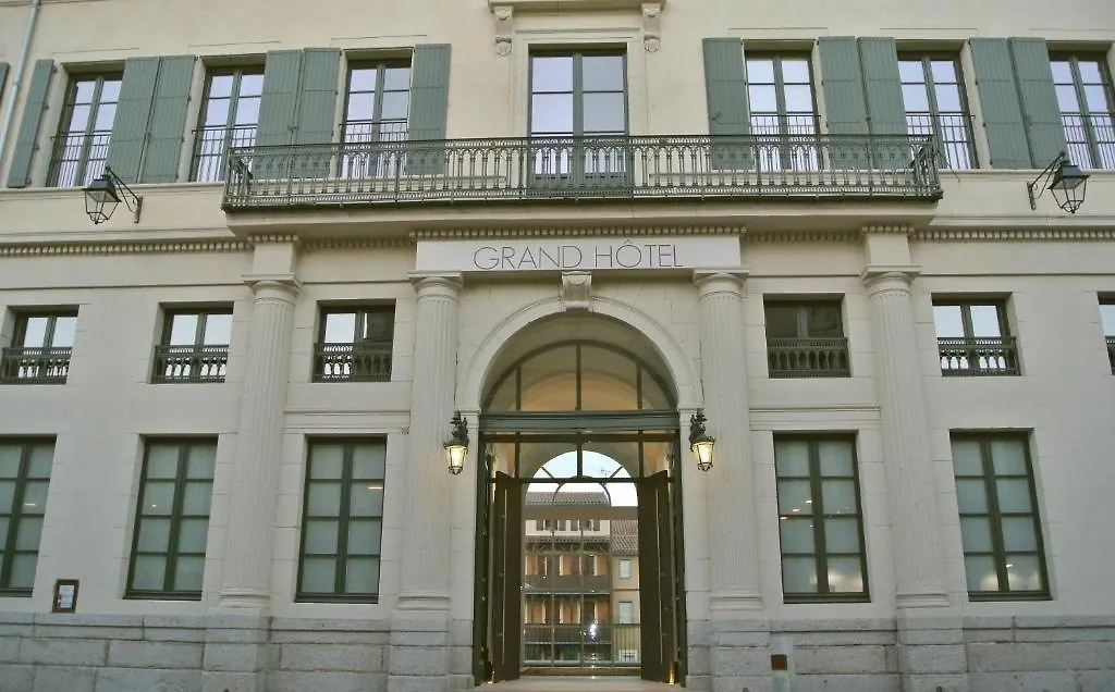 Grand Hotel De Castres